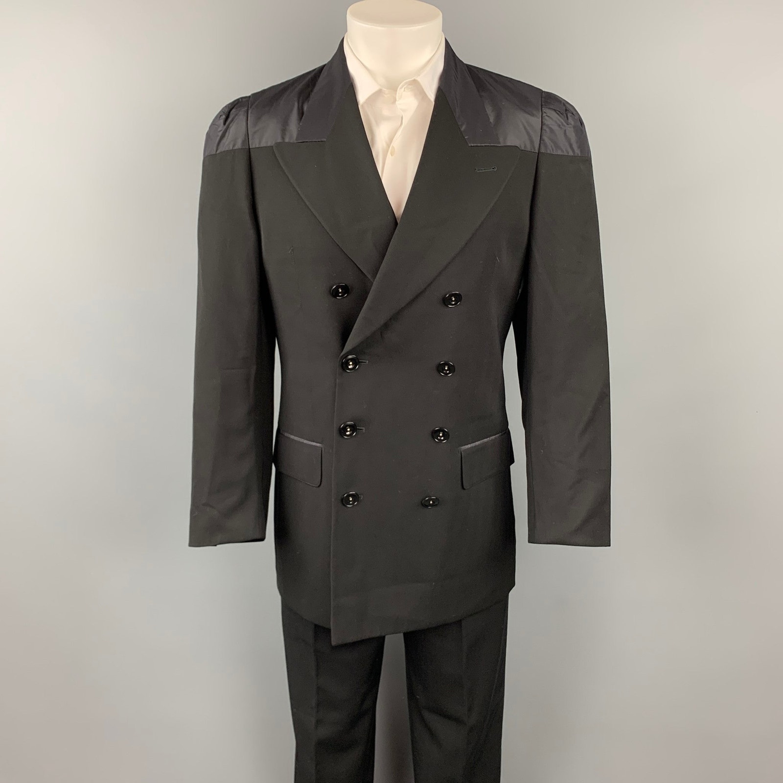 Jean Paul Gaultier Classique Size 38 Black Wool Peak Lapel Double Breasted Suit